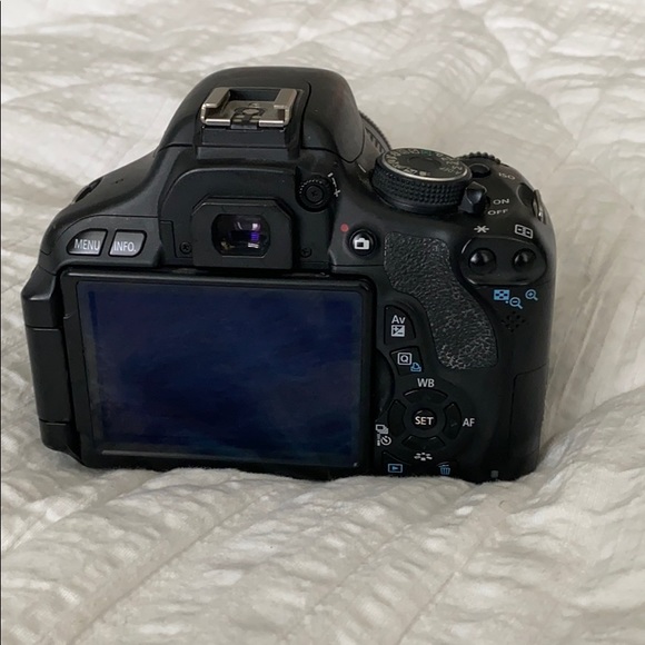 Canon rebel t3i with 18-55mm lens - Picture 4 of 4